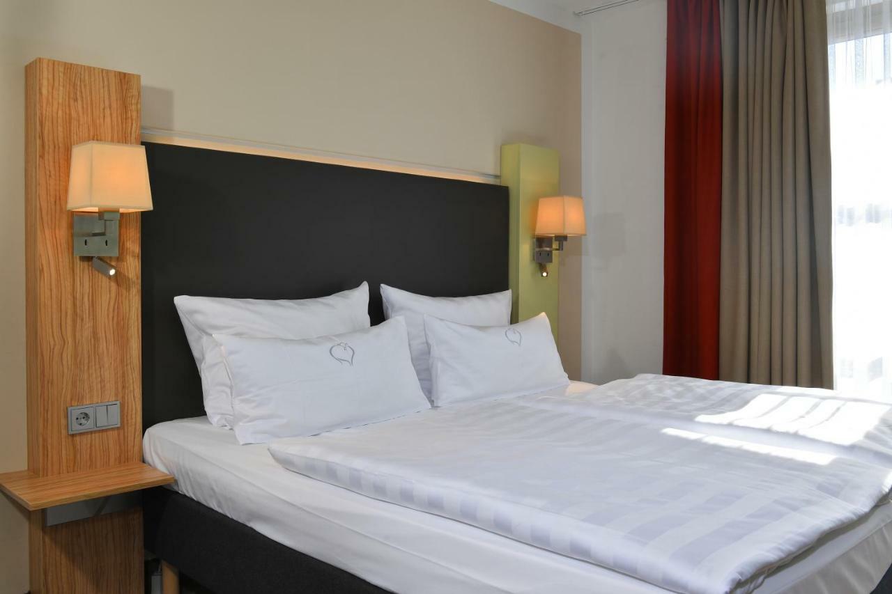 Landhotel Schnuck Schneverdingen Ngoại thất bức ảnh